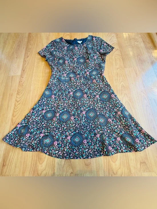 J.Crew Women’s Short Sleeve V-neck Floral Paisley Flutter Chiffon Dress Size 4 - Picture 4 of 12